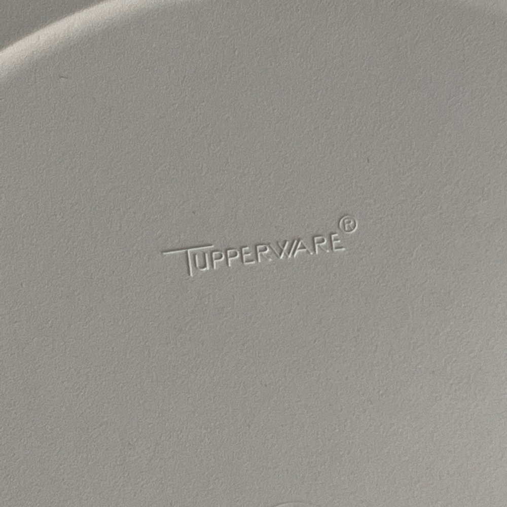 SHIPS FREE! Tupperware Divided Relish Tray - Picture 7 of 7